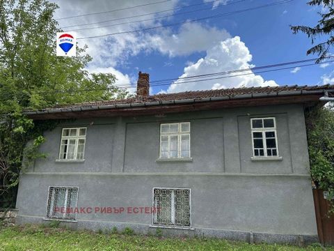 RE/MAX presents to you an exclusive house in the village of Mogilino, Ruse region. In a yard of 1050 square meters there is a two-storey house, a summer kitchen and an agricultural building. The house has an area of 56 square meters per floor and has...