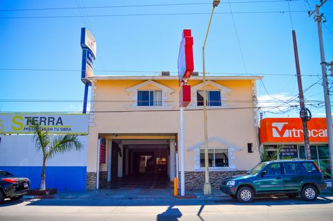 EXCELLENT INVESTMENT OPPORTUNITY Hotel with 24 rooms fully furnished and private bathroom. Excellent location on Abasolo street a few minutes from the Malecon of La Paz. Own parking for guests and reception area. There is also a 2 story house with 2 ...