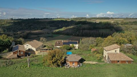 À VENDRE Ensemble immobilier dexception en pierre avec fonds de commerce bien-être et vue panoramique