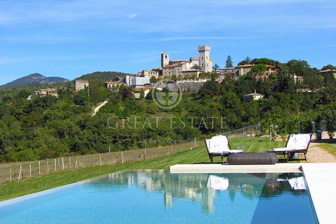 Exclusive Apartment for sale in Tuscany – The Luxury #9 - La Prima Notte is a prestigious apartment in the elegant residential complex of exclusive design that combines the Tuscan style and cosmopolitan spirit. Fifteen apartments, the parts of the re...