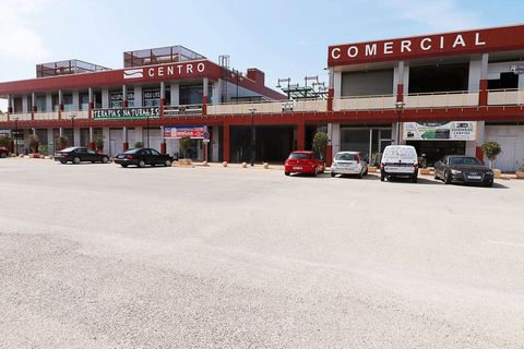 For sale local of 50 m2 in San Fulgencio, situated in shoping center