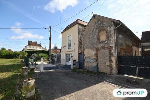 Welcome to BRIENON-SUR-ARMANÇON! We are delighted to present this detached house renovated in 2000, which offers you an attractive living environment and ideal amenities for your comfort. With a generous surface area of 105m2, this charming house ext...