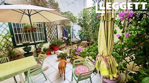 A22370GA11 - This house is over 3 floors , with a separate 2 bedroomed apartment on the ground floor, which has its own courtyard garden. The apartment has separate electricity and water meters. The main house : On the first floor there is an open-pl...