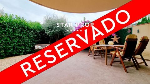STAR PROP, the successful real estate agency of the Costa Brava, is proud to present to you an exclusive apartment with a private garden located just 150 meters from the beautiful Tonyines beach. This property is located in a high-standing building t...