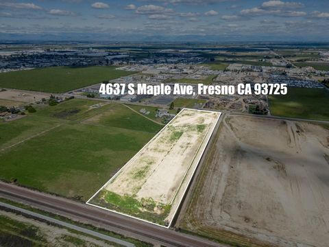 Great opportunity for a Trucking Company ! Close to Hwy 99 and 41. M3 Industrial zoning. 8.76 Acres! Perfect location for Truck Terminal, Truck Parking, Repair Shop, Warehousing, Manufacturing. Plans to build a shop/Truck terminal in place.
