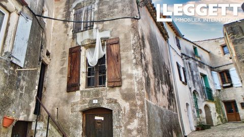 A28263RAB34 - Situated in a quiet cobbled street in the old part of this pretty medieval village, this character property offers approximately 69m2 of habitable space spread over 2 floors. It benefits from an enclosed courtyard off the main living sp...