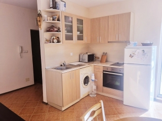 Price: €49.900,00 District: Sunny Beach Category: Apartment Area: 62 sq.m. Bedrooms: 1 Bathrooms: 1 Location: Seaside We are pleased to offer this 1-bedroom apartment, located on the 3rd floor in Balkan Breeze 1 complex, Sunny Beach. The complex is 4...