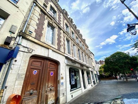 Dpt Yvelines (78), à vendre MANTES LA JOLIE appartement T4 de 78,47 m²