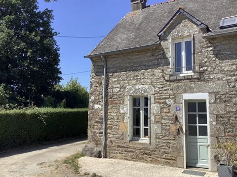 Two houses for sale here. A 2 bedroom cottage, and a cleverly converted one bedroom barn. So you have plenty of possibilities for use, whether for renting, family and friends, holidays or permanent living. So much choice! Let's look at the cottage fi...