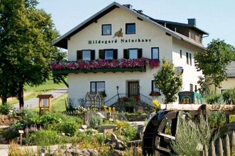 Farm in a quiet location in Naturpark Buchberg, stunningly beautiful panoramic view, comfortably furnished holiday flat for up to 9 people, with balcony, wifi incl. Seenland Card
