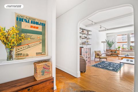 A great opportunity in a wonderful location to live in a handsome pre-war coop. Good-sized unit on the quiet, south side of the building. 2 bedrooms and 1 1/2 baths. Herringbone floors. Pre-war detail. Renovated windowed kitchen with dishwasher and w...