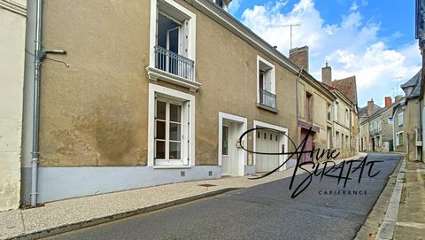 Dpt Indre et Loire (37), à vendre SAINT CHRISTOPHE SUR LE NAIS maison de village P4 de 116 m² - Terrain de 195,00 m²