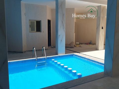 Appartement offert : Studio, 34 m² Niveau de la piscine   Investissez et vivez sur la mer Rouge !   Le nouveau composé « Sea Light Arabia » vous offre l’occasion idéale de le faire. Vous pouvez choisir entre des studios (à partir de 34 m²), des appar...