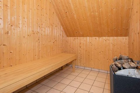 In this well-furnished holiday cottage offers both relaxation and activities for children and grown-ups.The house is divided into 2 buildings. In one building you can enjoy the swimming pool or relax in the whirlpool. There is a large living room, ki...
