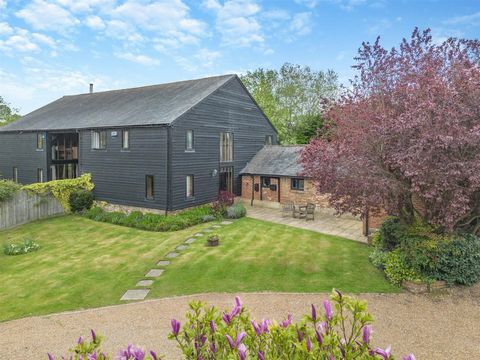 £1,150,000 Guide Price. Beautifully presented four bedroom attached barn conversion. Elegant interiors with period charm. Contemporary kitchen, utility room, three receptions. Luxurious family bathroom & Jack & Jill en-suite. Vaulted beamed ceilings,...