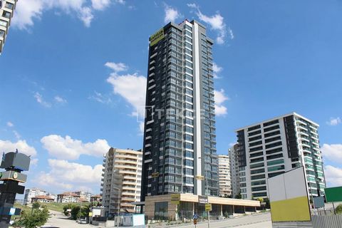 Apartamentos nuevos y elegantes en un complejo privilegiado en Ankara Çankaya Amplios apartamentos en venta ubicados en el distrito Çankaya de Ankara. Çankaya, que tiene una gran demanda de zonas residenciales, es la región más elitista de la ciudad....