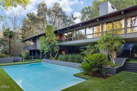 NEW PRICE - Furnished and Move-In Ready Luxury Estate in West Pasadena's Prestigious Annandale Golf Club District. Experience refined living in this exceptional post-modern estate, designed by Dwight James Baum. Set on nearly an acre at the end of a ...