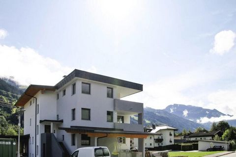 Newly built holiday home with 2 fully equipped apartments in 2019, directly at Camping Auenfeld in Aschau. At the campsite, 50 meters away, you can use the facilities with a wellness area, indoor pool, bathing lake, outdoor pool, tennis court and cli...