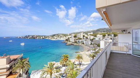 Modern flat with a fantastic panoramic view of the turquoise sea in a popular residential area. The gorgeous sea view flat has a living area of approx. 150 m2 and a terrace area of approx. 15 m2. It offers 4 bedrooms, 3 bathrooms, an open plan fitted...