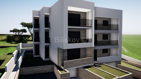 Žaborić, close to Šibenik, beautiful penthouse of 76.65 m2 on the 2nd floor of a new residential building. This two bedroom apartment on the 2nd floor of a 3-story building consists of a kitchen with a dining room and a living room, 2 bedrooms, 2 bat...