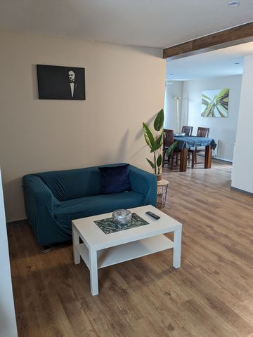 A renovated house is available in Ramhusen with a spacious kitchen, dining area and living room, dining area and living room. The accommodation is only rented out as a whole - your employees have peace and quiet and can relax after work. The direct p...
