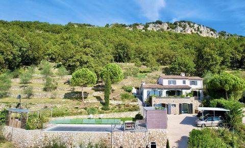 Summary This beautifully presented property offers a serene ambiance and captivating panoramic views towards the sea, all while being conveniently located just a brief 5-minute walk from the charming village center. South exposed, the villa benefits ...