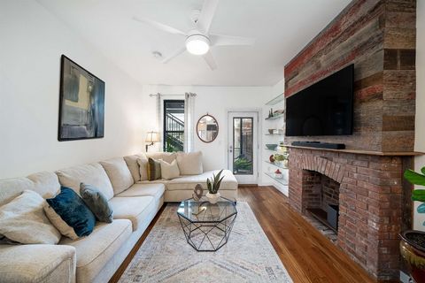 Introducing 274 Sixth St Condo 302 - A fantastic opportunity for downtown urban living! Nestled in the beating heart of Hamilton Park, this one bedroom condo seamlessly blends historic charm with contemporary allure. Thoughtful amenities like an outd...