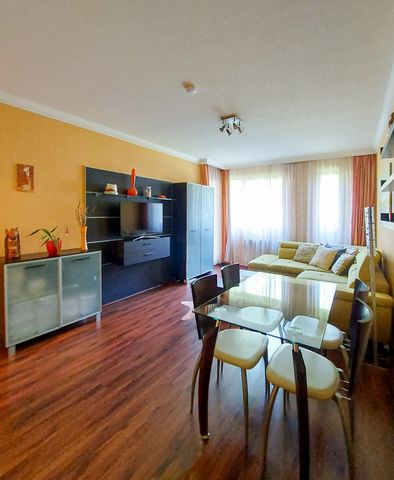PARKING IS FREE IN THE GARAGE OF THE CONDO | This lovely place is situated close to the Danube river in the heart of a recently revitalized and safe neighborhood in Budapest. Our cozy and quiet apartment is an ideal choice. Shops, bars, restaurants a...