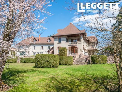 A17399 - Superb 19th century manor house, with lots of charm,and beautiful grounds with tennis court and pond, offering you total privacy. Not far from the popular Lac des Sapins and close to the shops. The downstairs living area consists of an entra...