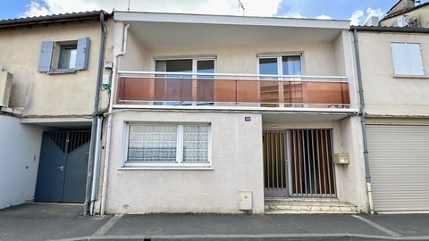 Dpt Dordogne (24), à vendre BERGERAC maison P5 de 126 m² - Terrain de 198,00 m²