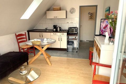 Chic, small, bright and colorful 2-room apartment with balcony – ideal for a vacation for two!