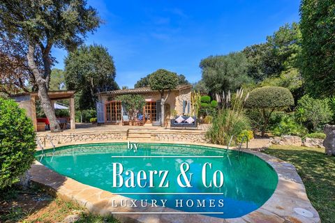 This super charming country cottage is situated just 5 minutes from the village of Pollensa in the beautiful North of Mallorca. Nestled in a pine and oak forest, the house is the last property on a country lane and offers absolute privacy and peacefu...