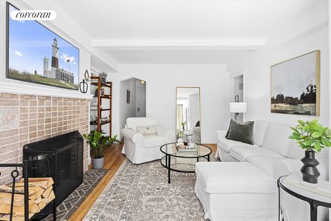 Live at the crossroads of Gramercy and Flatiron in an Art Deco masterpiece! Apartment 3D is an oversized 1-Bedroom / 1-Bath home with a working wood-burning fireplace and plenty of storage. The windowed kitchen boasts Carrera marble countertops, stai...