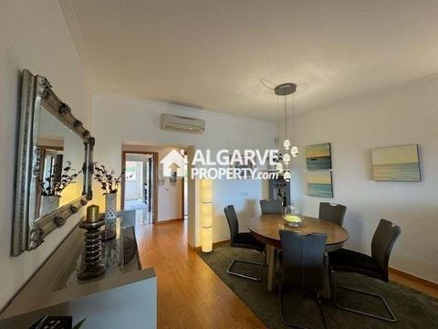 Located in Vilamoura. Splendid two-bedroom apartment located in a gated community, perfectly situated between the serene atmosphere of golf and the vibrant lifestyle of central Vilamoura. Just a 15/20 minute walk from the marina and beach, you will e...