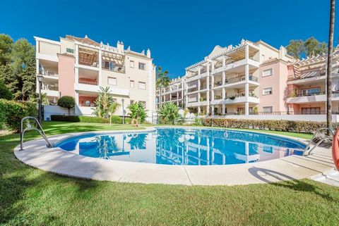 In the coveted River Garden urbanization, nestled in the heart of Nueva Andalucía, Marbella, lies this exceptional apartment offering a blend of sophistication and tranquility. Boasting a prime location right on the golf course, and just moments away...
