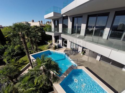 We offer a modern, luxurious villa, only 100m from Slatina in Opatija! It is located on a plot of 722m2, and extends through the basement, ground floor, 1st and 2nd floor. In the basement there are 4 parking spaces, a garage for 2 cars, a tavern and ...