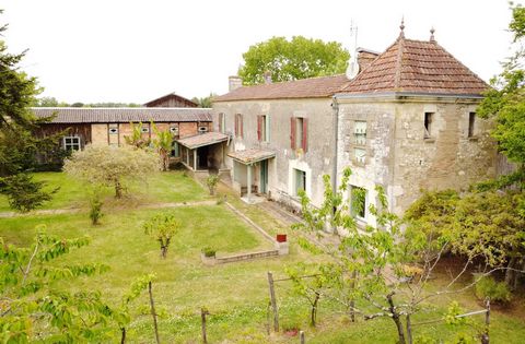 A 150 year old, superbly located, 3 bedroomed farmhouse with attached pigeonnier represents a fabulous opportunity to create not just one large house, but three properties and still have a 200sqm barn leftover (subject to any necessary permissions). ...