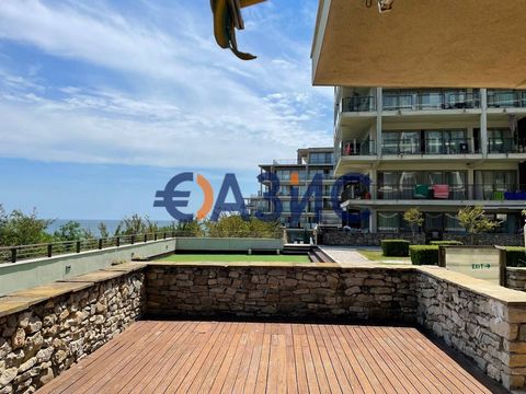 ID 31779634 The first line of the sea ! Spacious bright 3-room apartment on the 1st floor with sea views and a large terrace. Cost: 120,000 euros Locality: Yoo complex Bulgaria,Overview Rooms: 3 Total area: 133 sq.m.+65.88 sq.m. terrace +storage room...