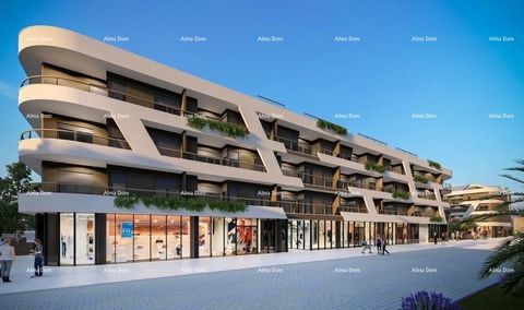 De bouw van een luxe woon- en bedrijfsgebouw in Poreč, 500 meter van de zeekust, is begonnen. Het woon-bedrijfsgebouw beschikt in totaal over 106 premium appartementen, 388 parkeerplaatsen in garages en bedrijfsruimten. Het woon-bedrijfscomplex besta...