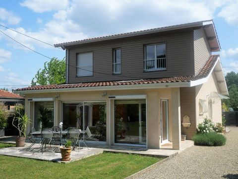 photo no. 10