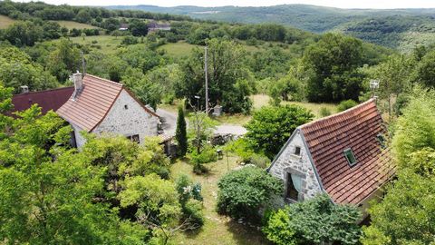 2 Maisons indépendantes en pierre sur le Causse.