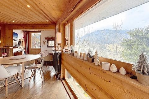 74220 - LA CLUSAZ - T5 DUPLEX - 156 M2 - 3 BEDROOMS - 2 TERRACES - SKI IN/SKI OUT - PANORAMIC VIEW - CELLAR & GARAGE INCLUDED - SWIMMING POOL In the heart of the ski area, in a residence with a swimming pool nestled at 1500 meters above sea level wit...