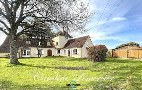 Dpt Sarthe (72), à vendre proche de Connerré FERMETTE en campagne 294 m² habitables , 6 chambres , terrain de 1500 M²