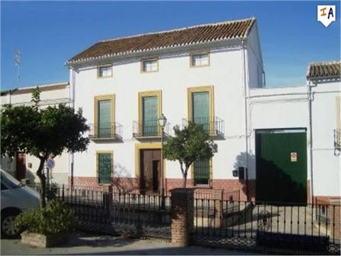 This stunning property is located in the heart of the popular town of Fuente de Piedra, in the Malaga province of Andalucia, Spain, close to all the local amenities, bars, restaurants and local street market. It has a double fronted facade to the mai...