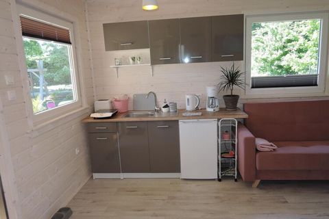 The holiday home, which was only built in 2021, is ideal as accommodation for a family holiday. It is attractively and modernly furnished and offers you an open living/dining room as well as a covered terrace with garden furniture. End the evening wi...
