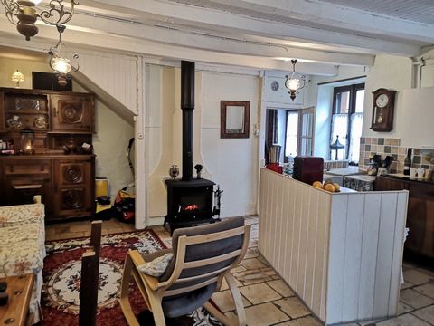 #QUIRKY cottage located in a no through road, renovated with wood burner and decorated throughout. Offering an IDEAL holiday home or first purchase in France. COSY in winter and cool in summer this, property is CHARMING with a shared courtyard garden...