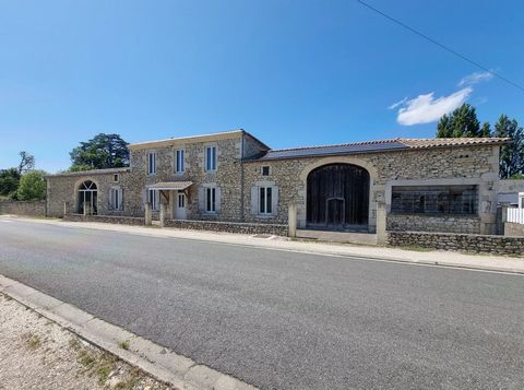 Welcome to this wonderful farmhouse, nestled in the heart of a small village, where old-world charm meets modern luxury. Recently renovated with great care, this property seamlessly blends the allure of the ancient with contemporary comforts, offerin...
