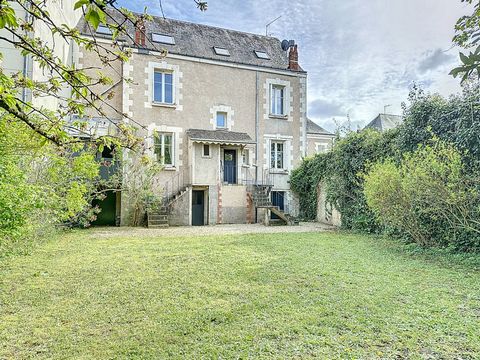 Dpt Indre et Loire (37), à vendre SAINT AVERTIN maison avec jardin et 5 chambres