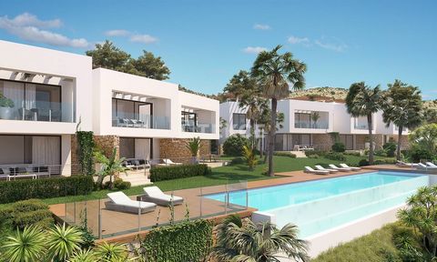 Appartements Vue Terrain de Golf Près de la Mer à Alicante. Les appartements se trouvent dans une résidence de golf à proximité de la ville d'Alicante et de la plage. Ils sont spacieux et disposent de grandes terrasses avec vue sur la piscine et le g...
