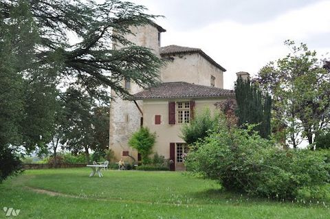 Immobilier.notaires® et l’office notarial Jérôme BESSET vous proposent :Grande propriété / château à vendre - AURIGNAC (31420)- - - - - - - - - - - - - - - - - - - - - -dans le sud du département de la Haute Garonne, dans le Comminges, secteur d'AURI...